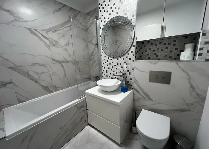 Luxury Dorobanti 2 Bedroom Ap Center Location Апартаменти